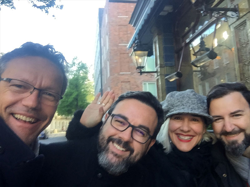 translation team